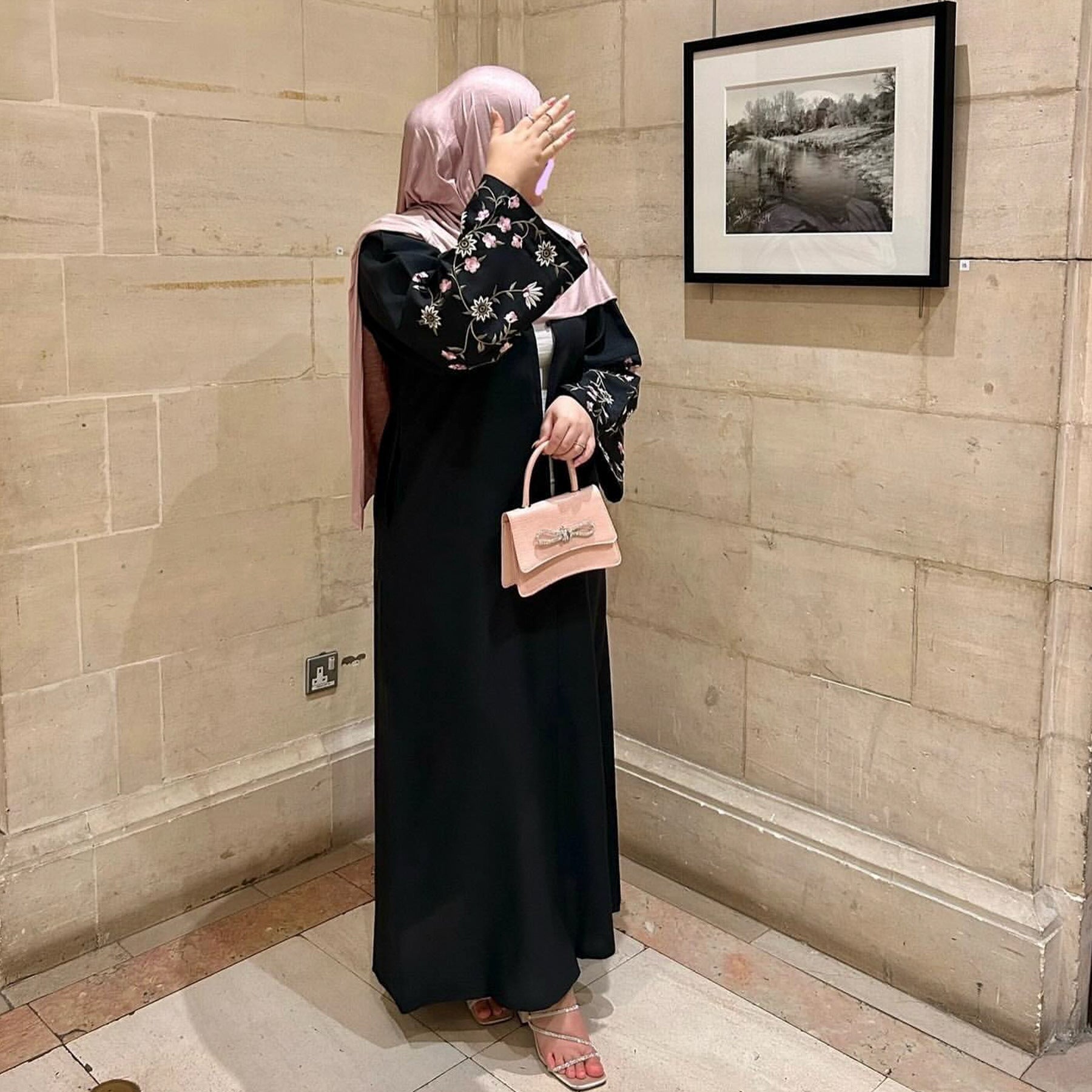 1827#Modest Dresses Black Satin Embroidery Abaya Islamic Clothing Front Open Abaya