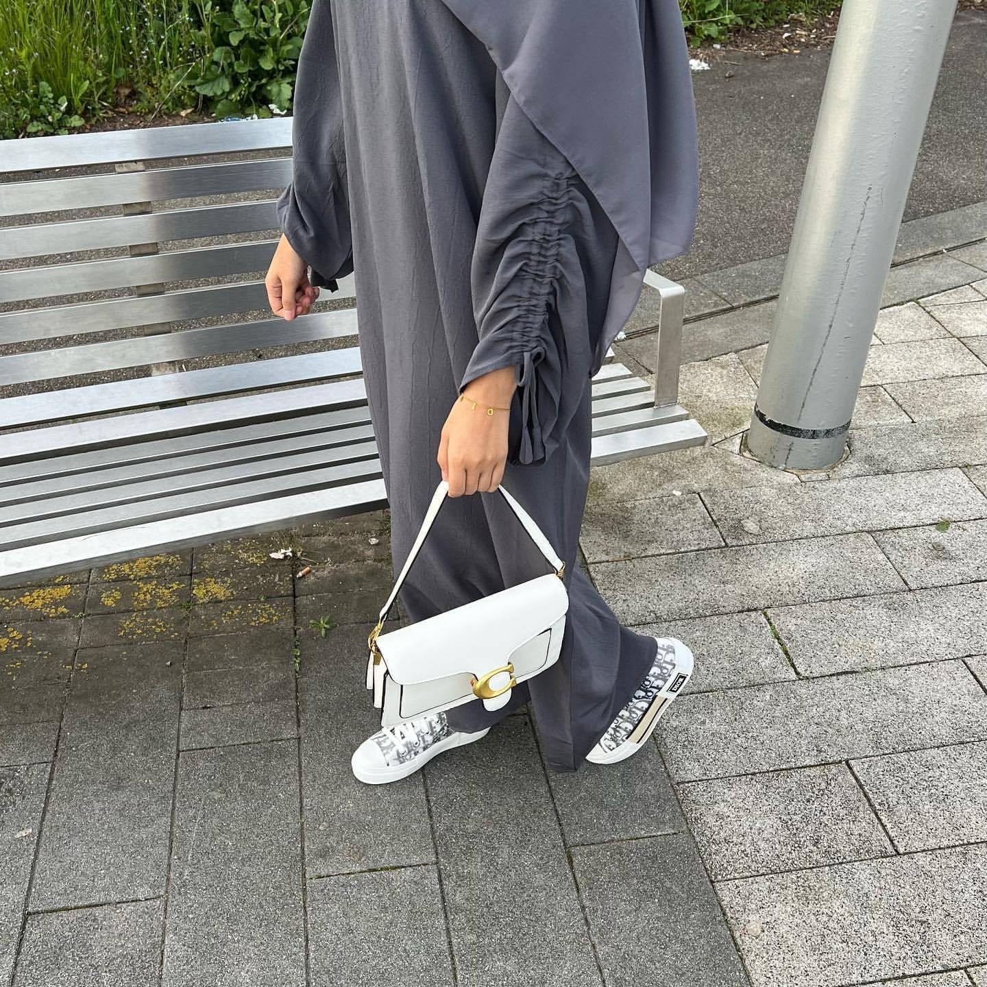 1833#Hot Selling Women Abaya Ruched Sleeve Long Dress Solid Color Breathable Closed Abaya Women Muslim Dress