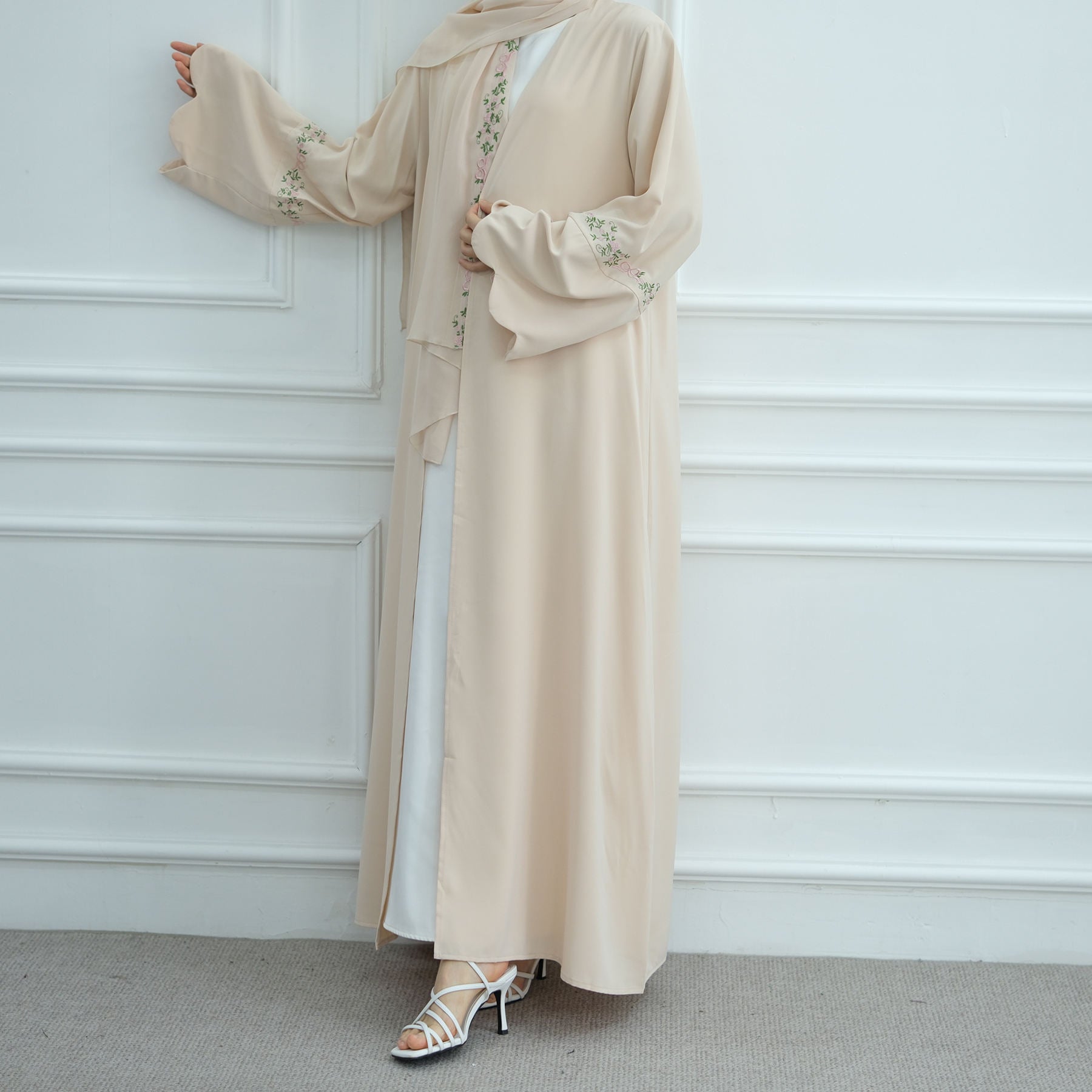 1068#Top Abaya Manufacturers Islamic Clothing Dubai Abaya and Hijab Embroidery Sleeves 2pcs Set Summer Modest Open Abaya