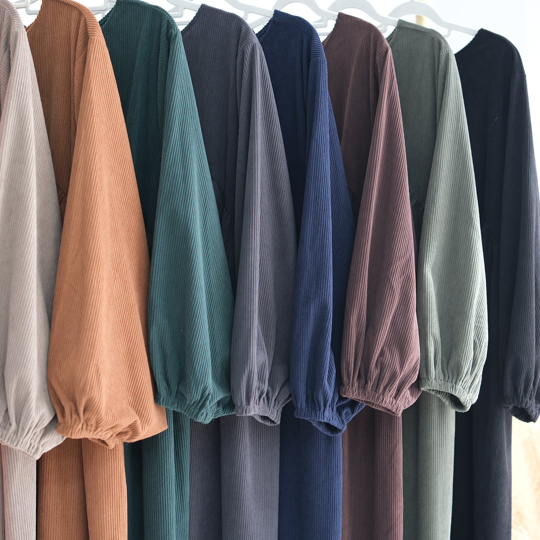 1919#New Winter Abaya Round Neck Balloon Sleeves Solid Color Cordury Closed Abaya Women Dresses