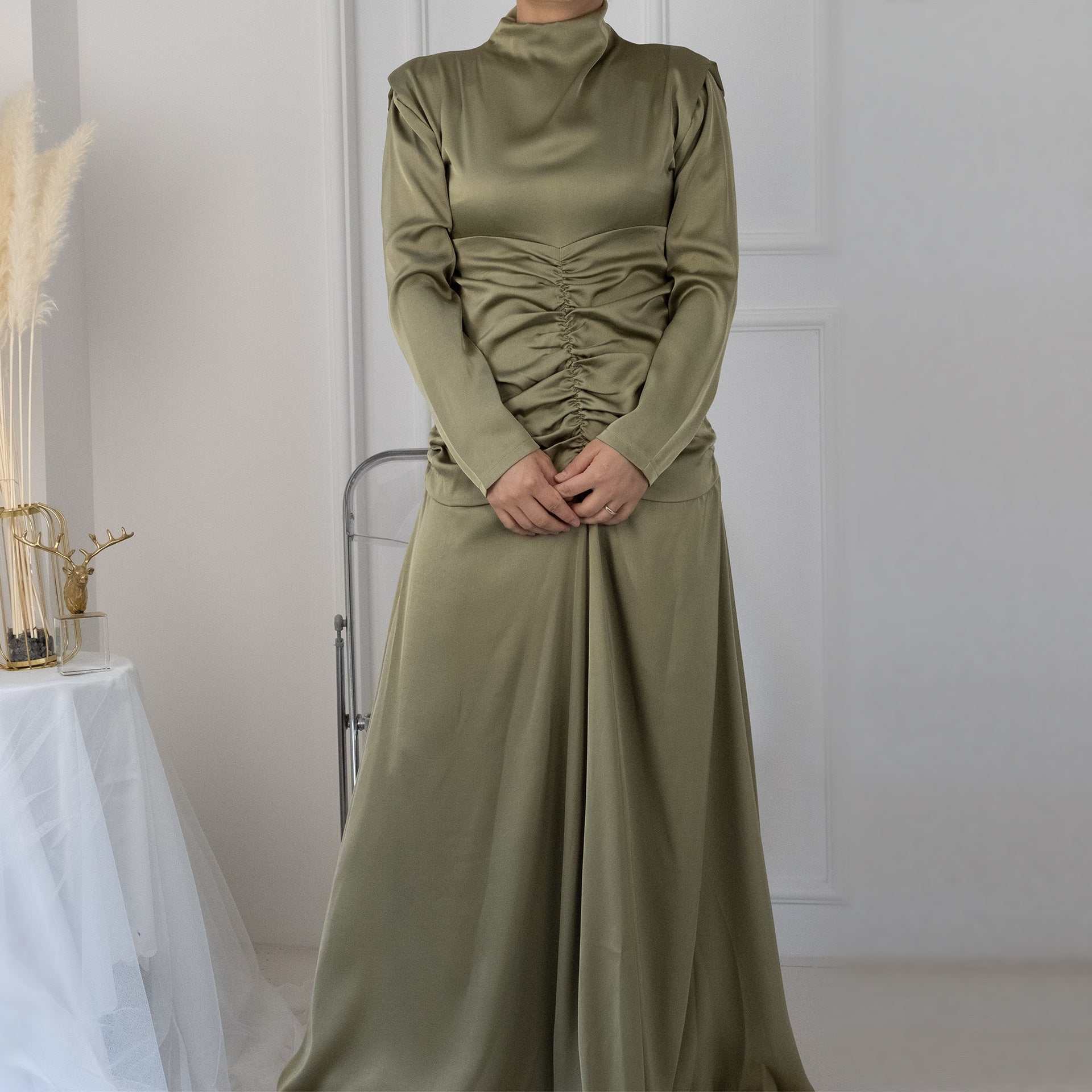 1598#Wholesale Modest Satin Dresses Stylish Muslim Women Dress Latest Abaya