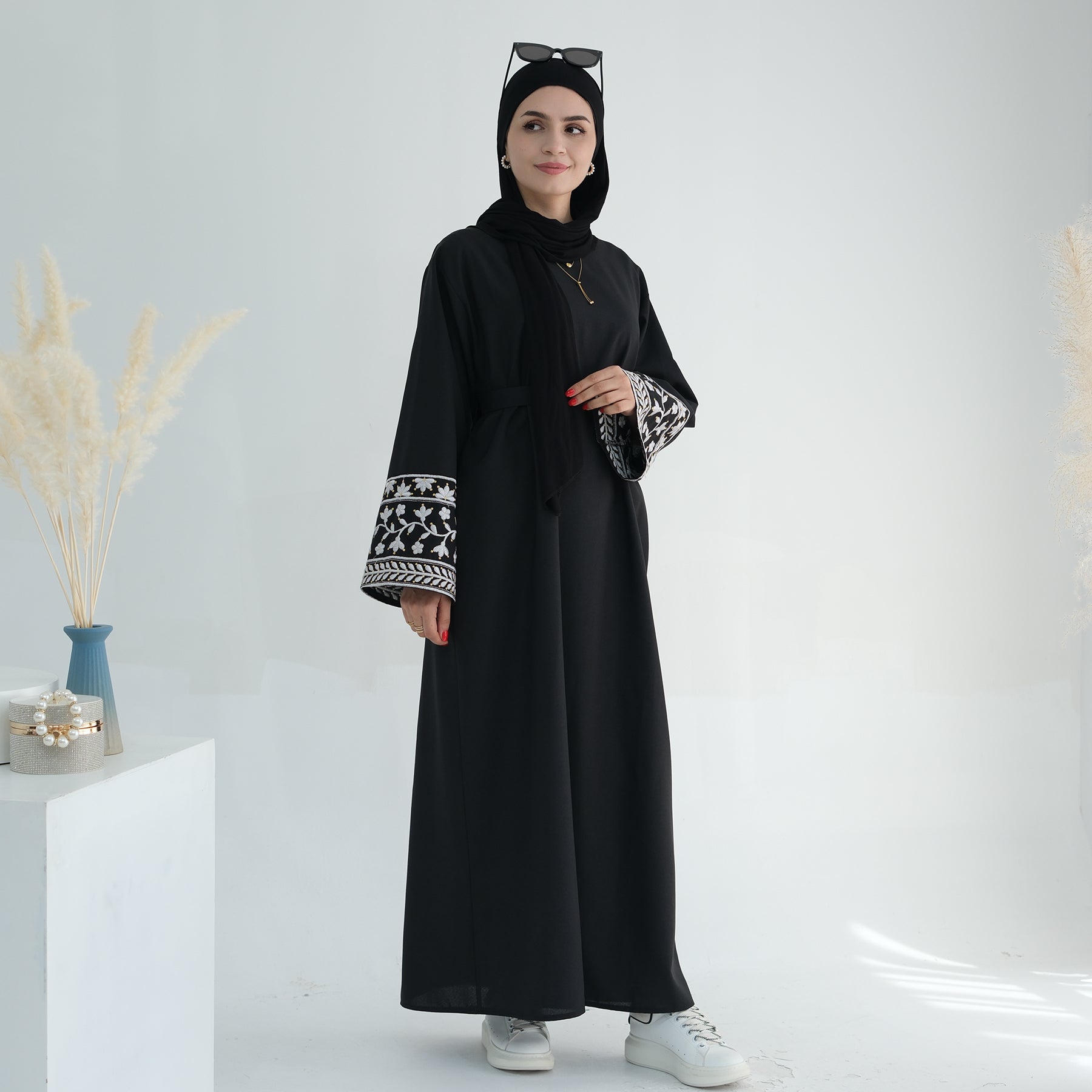 1735#New Linen Embroidery Closed Abaya Wholesale Hot Sale Islamic Modest Clothing