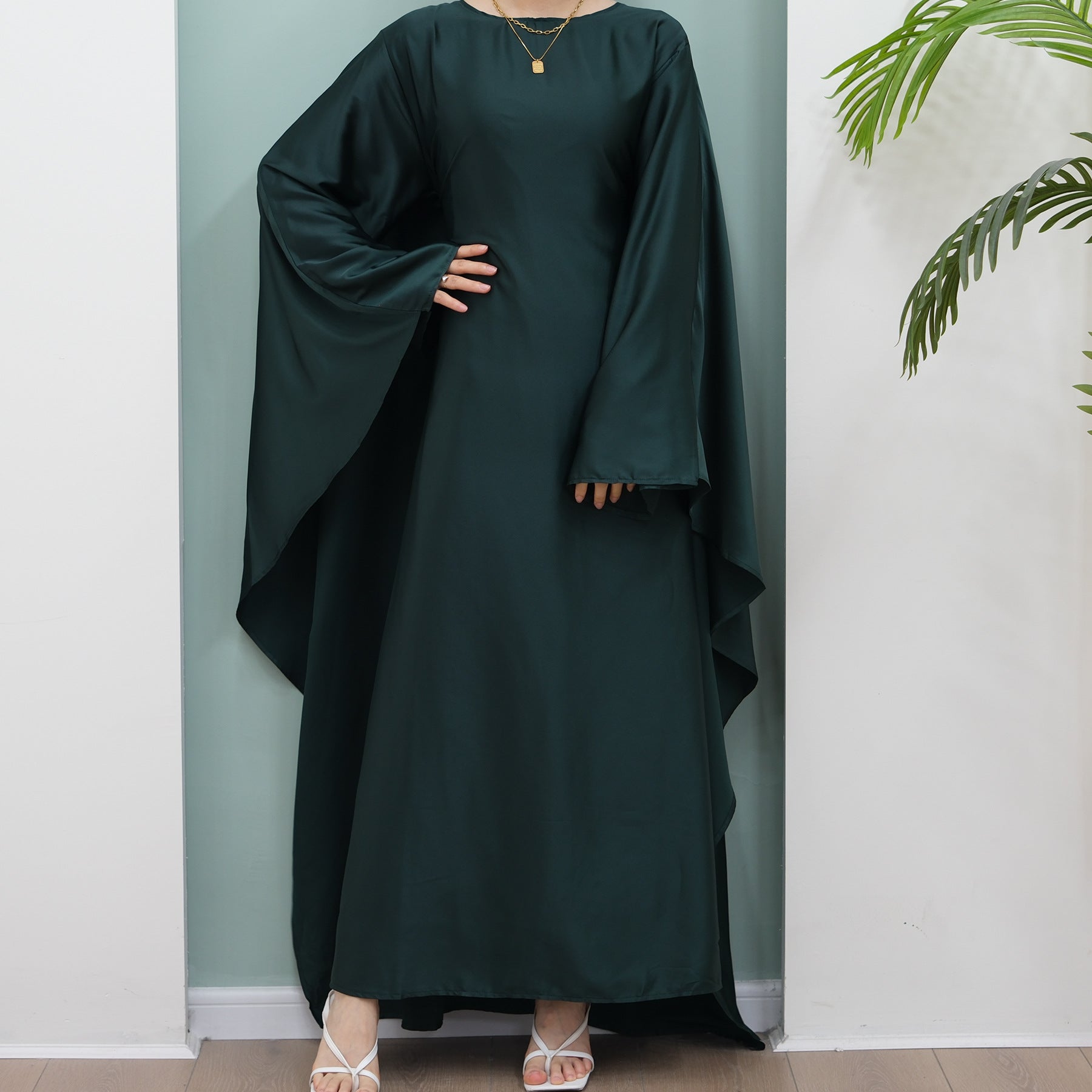 1803#2024 Fashion Style Abaya Design Satin Fabric Modest Dresses Kaftan Abaya Muslim Dress