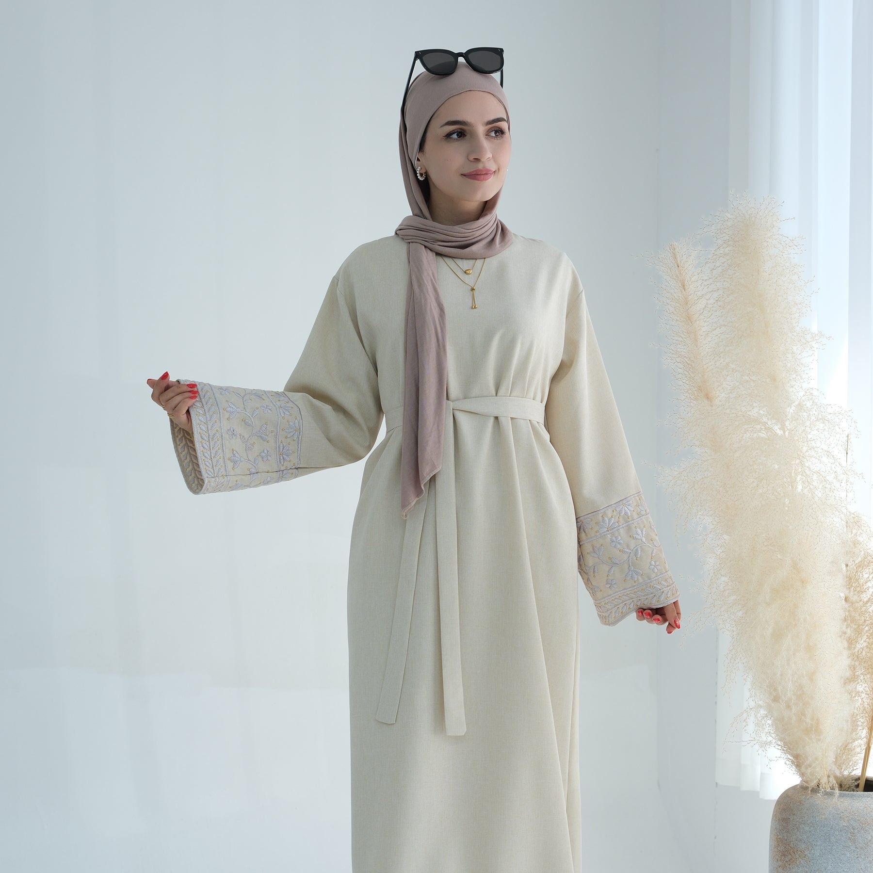 1735#New Linen Embroidery Closed Abaya Wholesale Hot Sale Islamic Modest Clothing