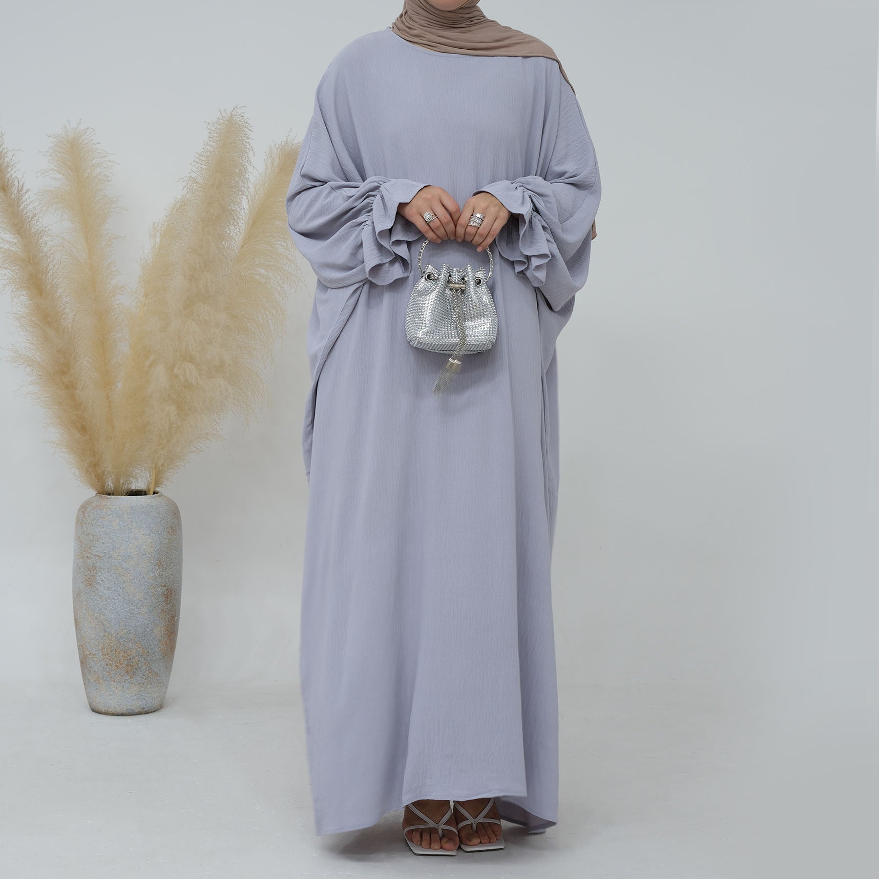 1669#Crepe Long Sleeve Modest Plain Closed Abaya Traditional Muslim Clothing