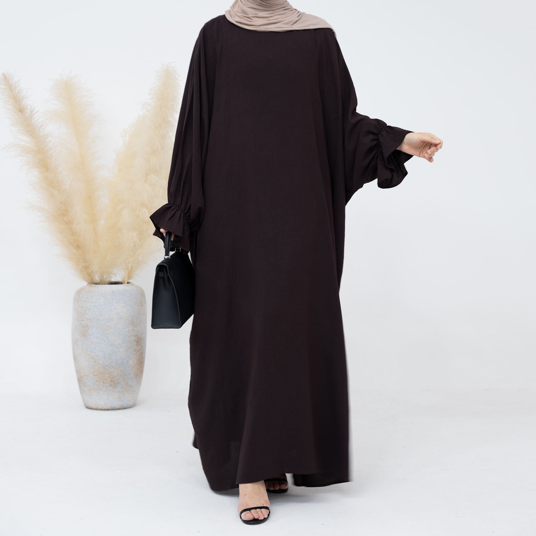 1669#Crepe Long Sleeve Modest Plain Closed Abaya Traditional Muslim Clothing