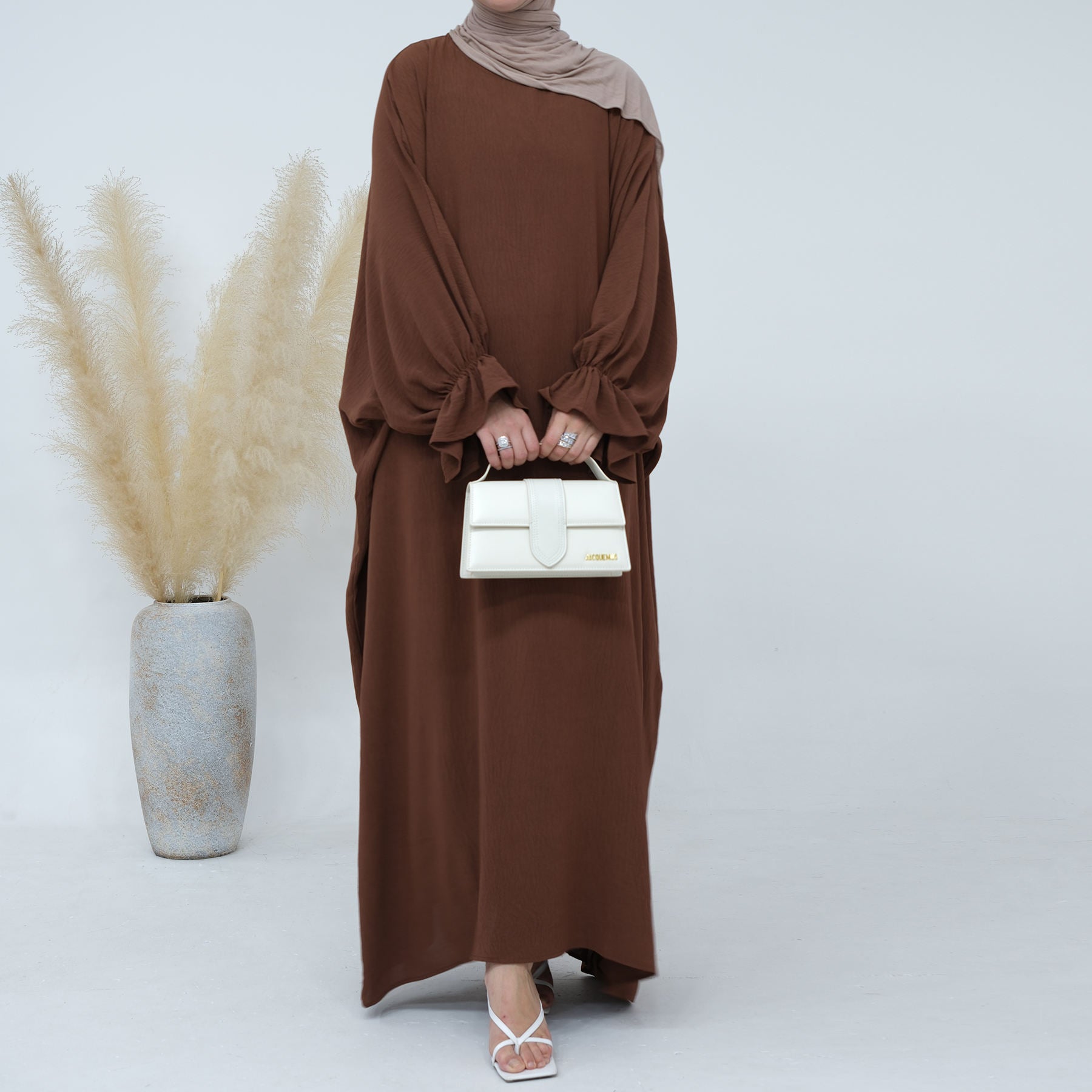 1669#Crepe Long Sleeve Modest Plain Closed Abaya Traditional Muslim Clothing