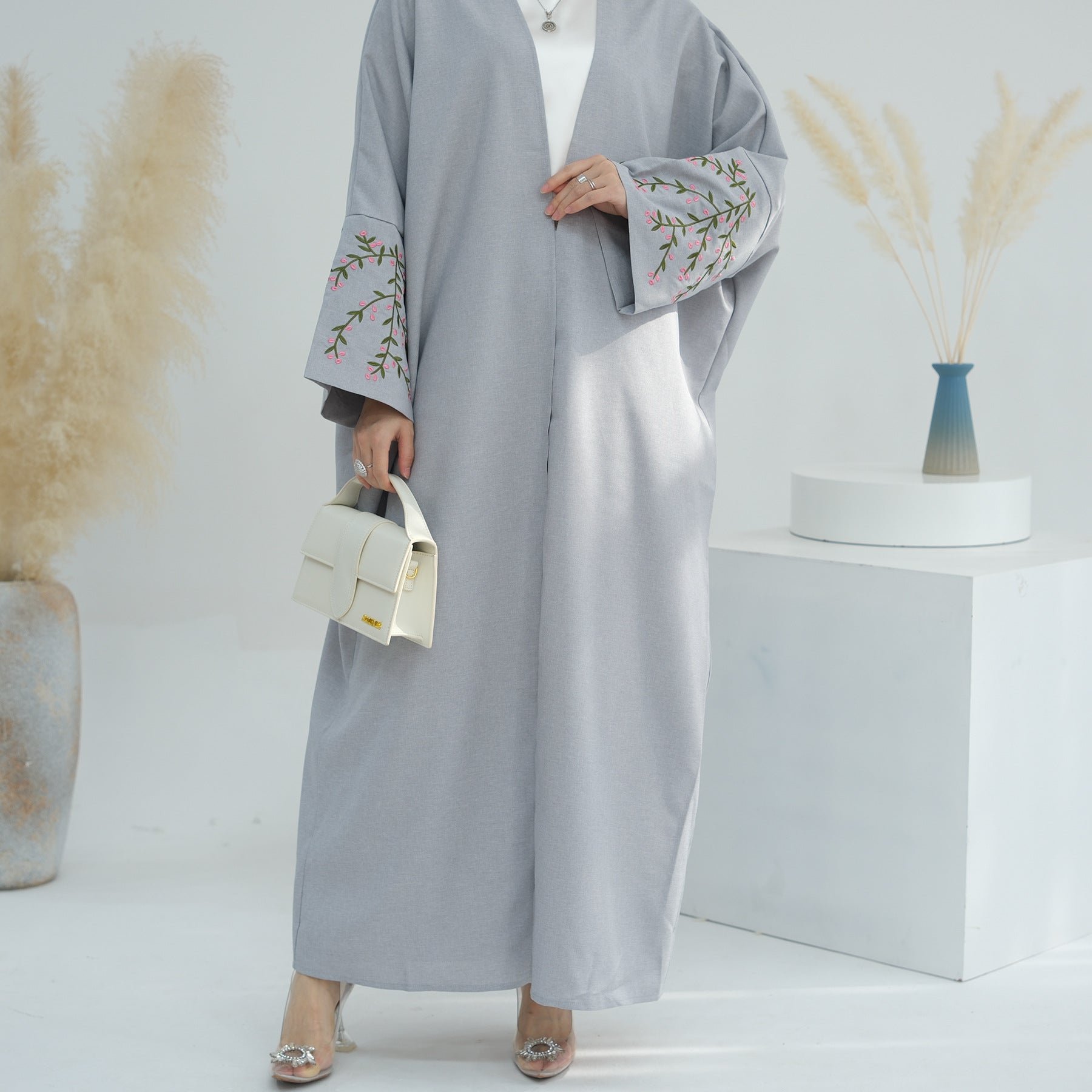 1790#2024 EID Ramadan Floral Embroidery Abaya Modest Clothing Dubai Abaya