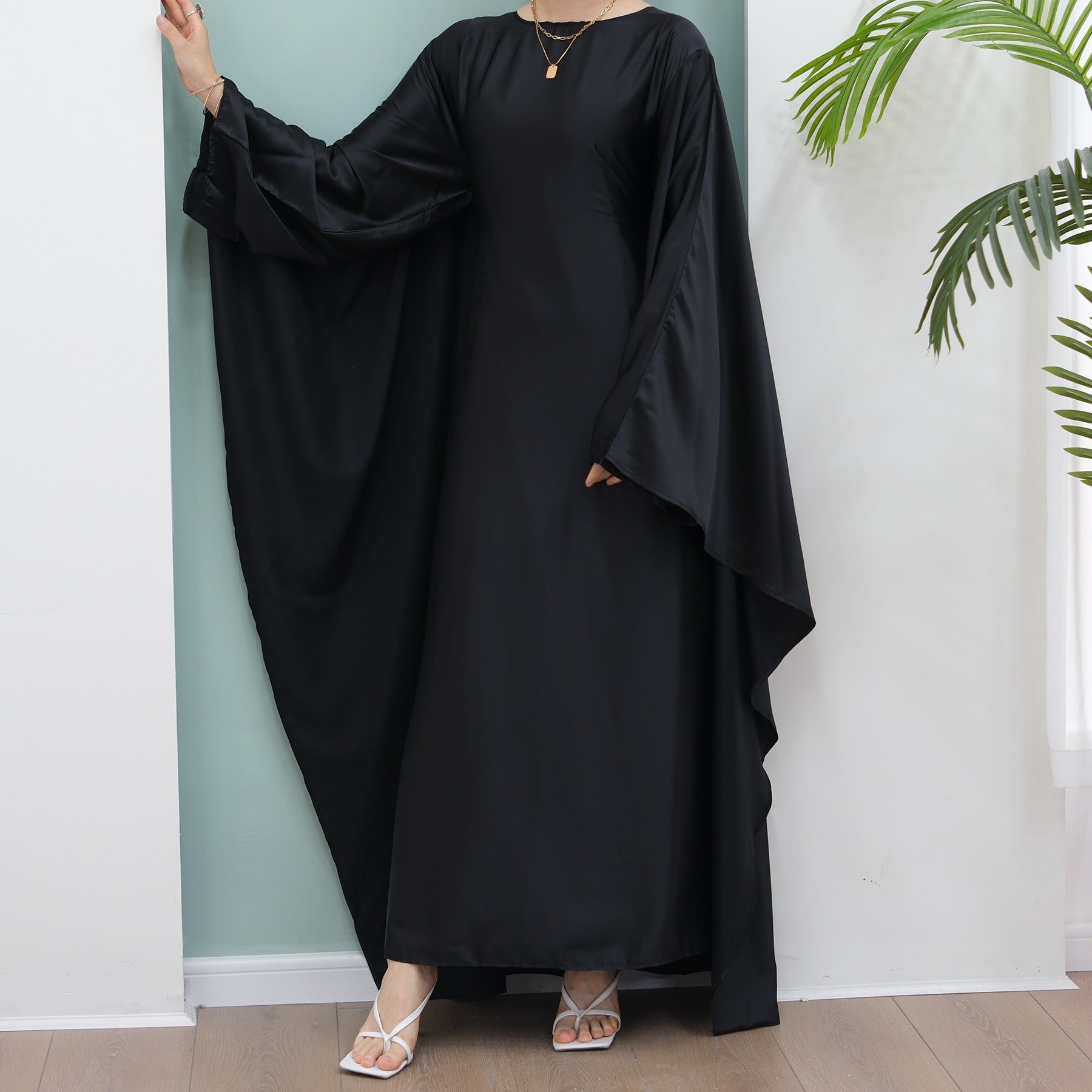 1803#2024 Fashion Style Abaya Design Satin Fabric Modest Dresses Kaftan Abaya Muslim Dress