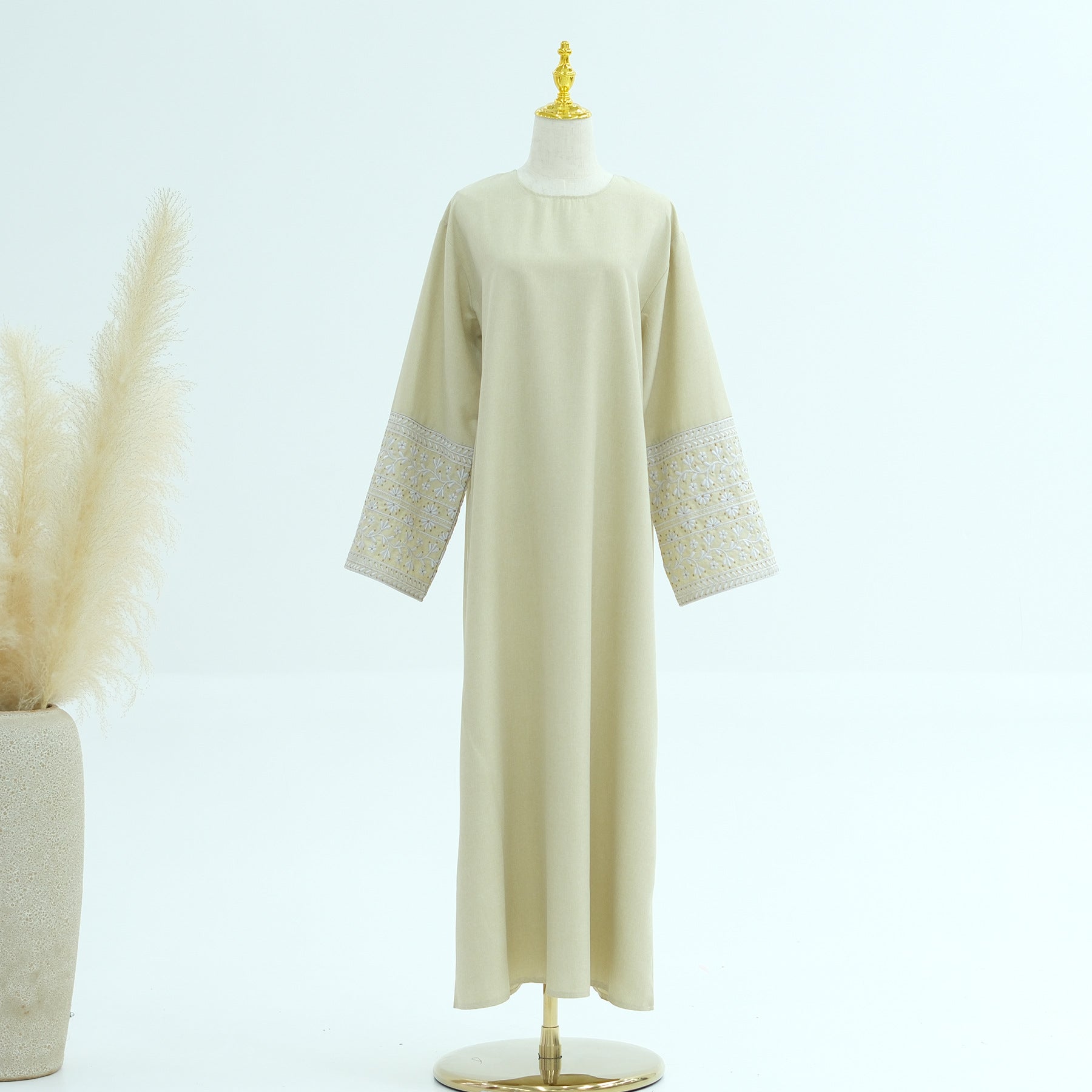 1735#New Linen Embroidery Closed Abaya Wholesale Hot Sale Islamic Modest Clothing