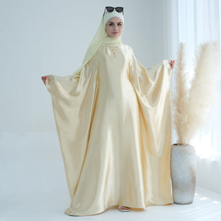 1774#Hot Selling Fashion Elegant Satin Dubai Kaftan Dresses with Tie Belt Butterfly Abaya