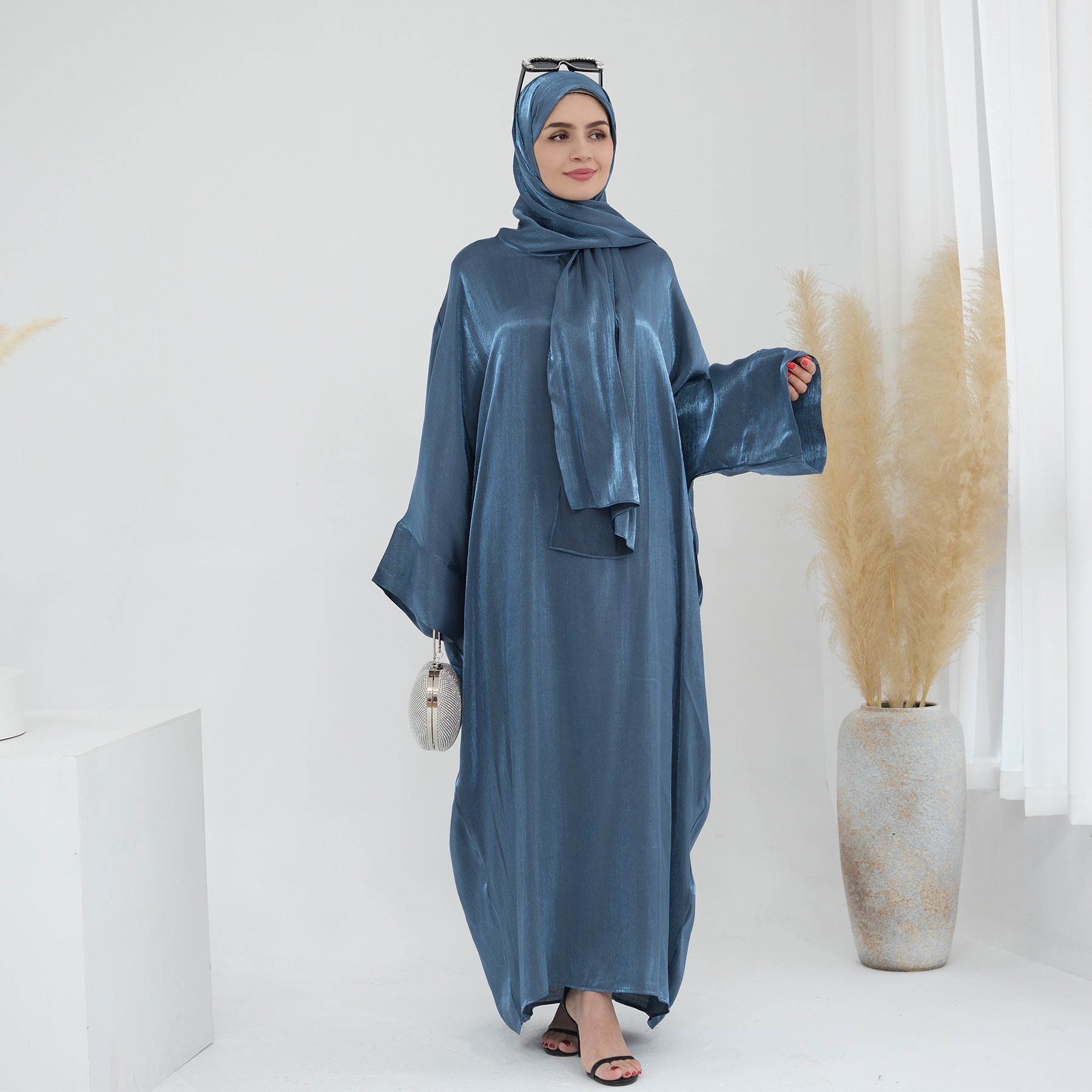 1789# 2024 New Shinny Polyester One Piece Hoodie Abaya Dubai Modest Dress with Attached Hijab