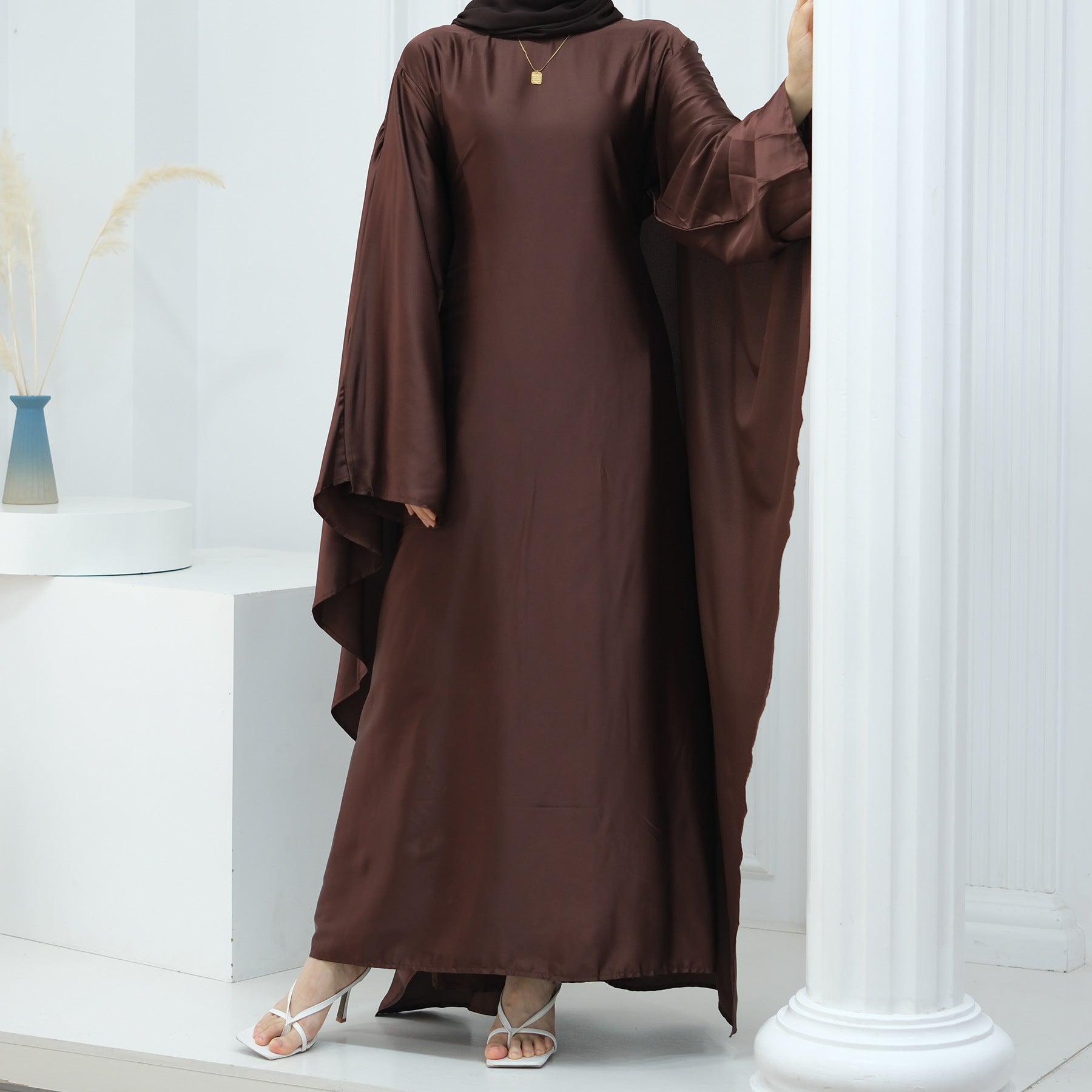 1803#2024 Fashion Style Abaya Design Satin Fabric Modest Dresses Kaftan Abaya Muslim Dress