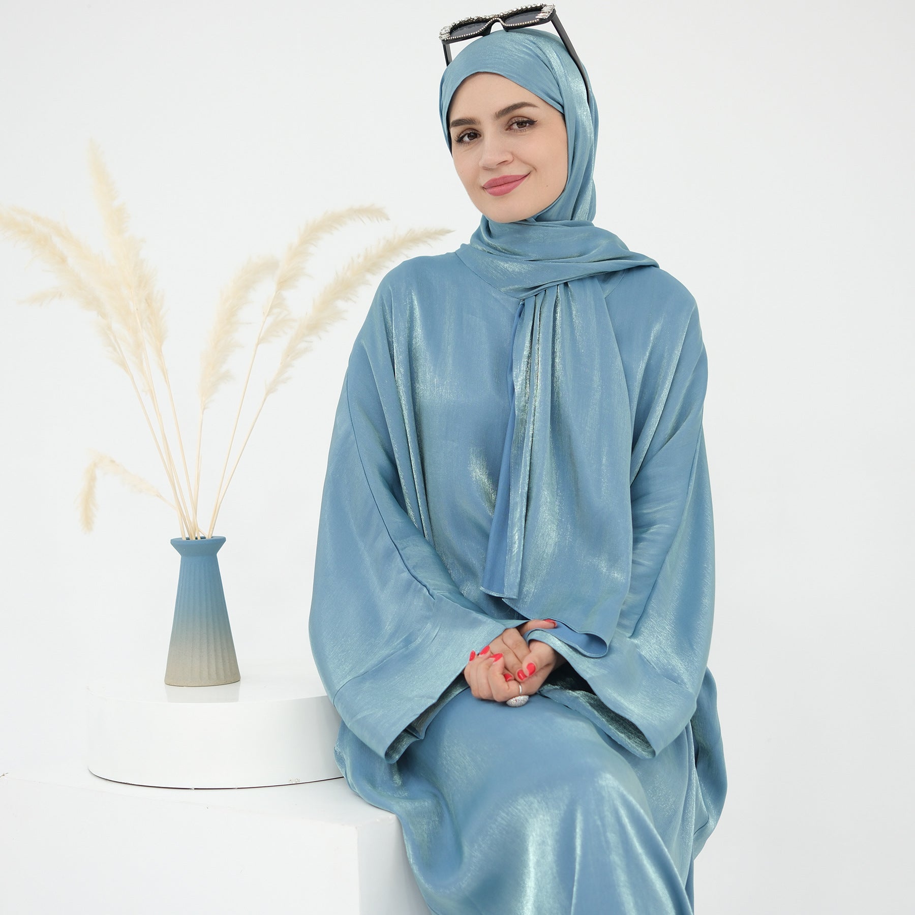 1789# 2024 New Shinny Polyester One Piece Hoodie Abaya Dubai Modest Dress with Attached Hijab