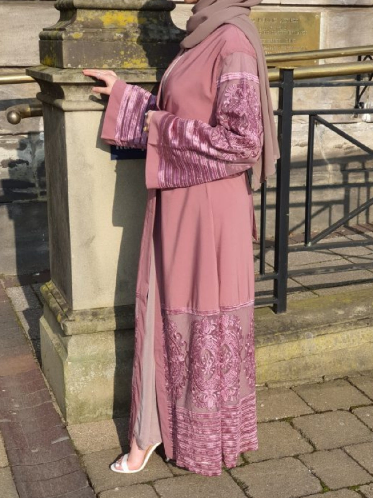 1546#Latest Designs New Wholesale Clothing Floral Lace Turkish Kimono Abaya