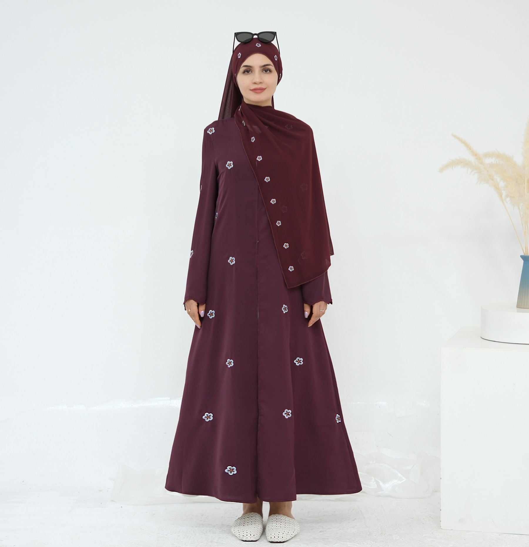 1027#Wholesale Clothing Embroidery Bowknot Cardigan Islamic Clothing