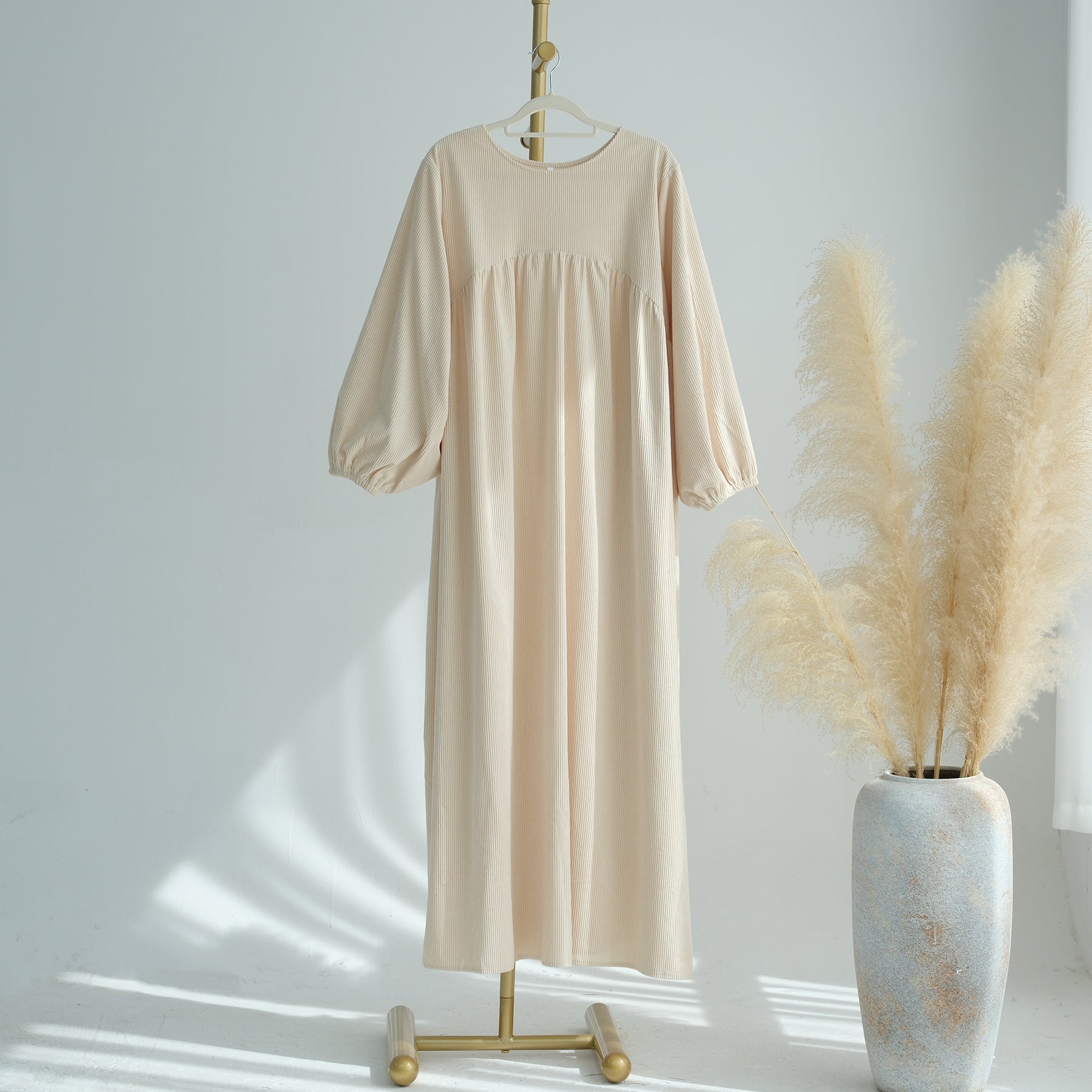 1919#New Winter Abaya Round Neck Balloon Sleeves Solid Color Cordury Closed Abaya Women Dresses