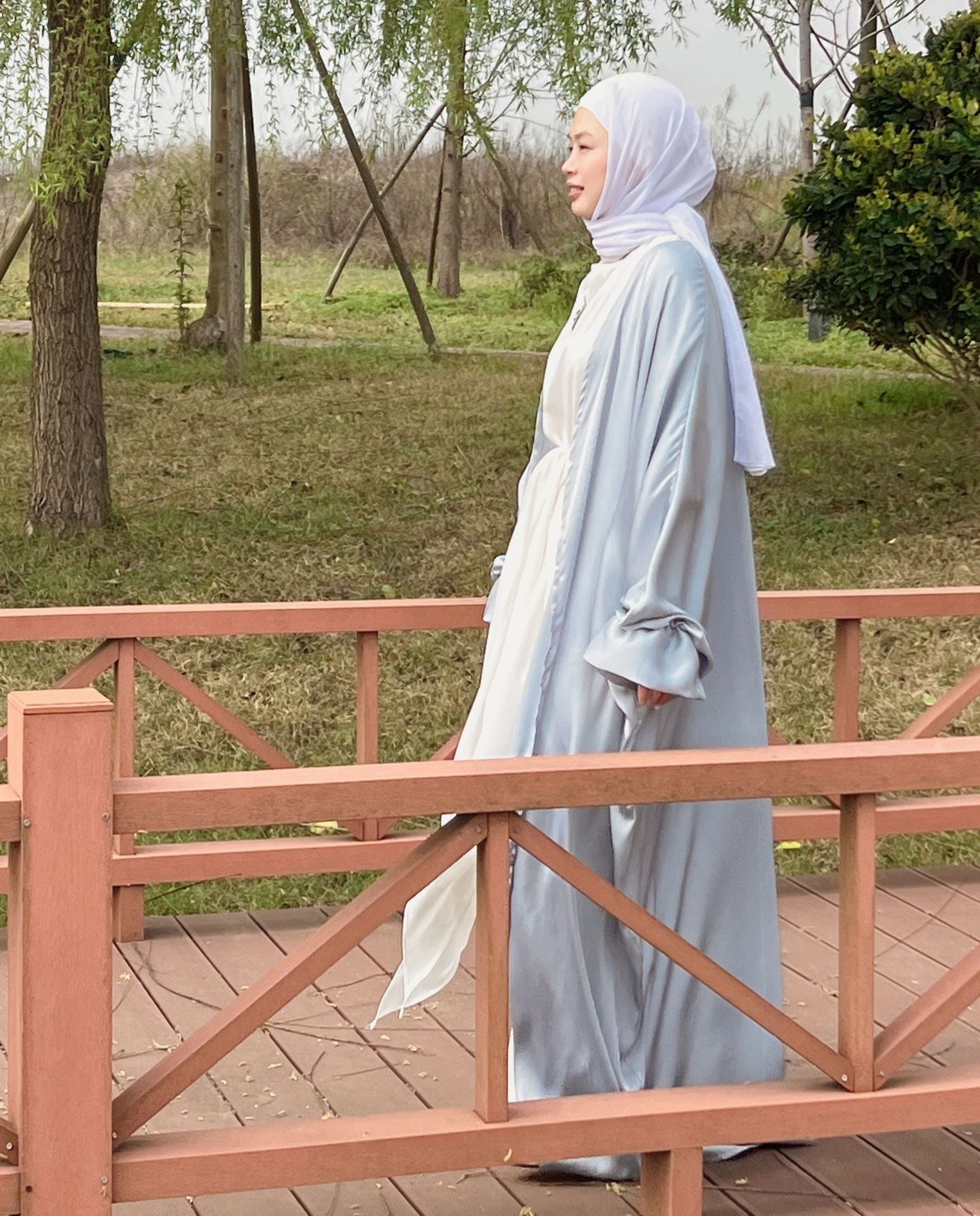 1490# Muslim Latest Open Abaya for EID Satin Kimono Abaya