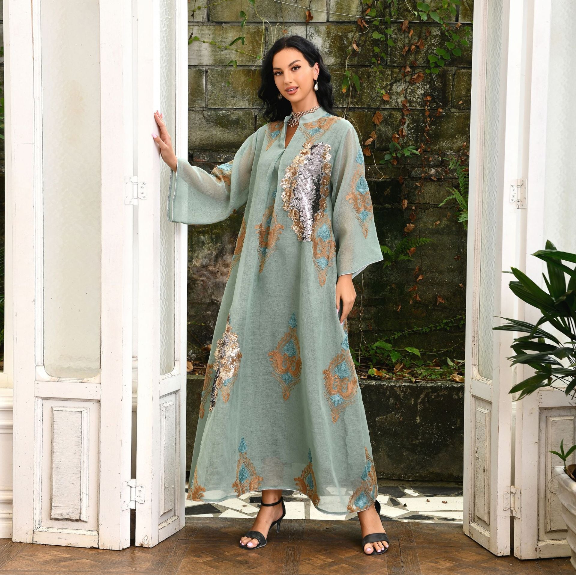 AB162#Middle East Women's Muslim Evening Dress Sequin Embroidered Dress