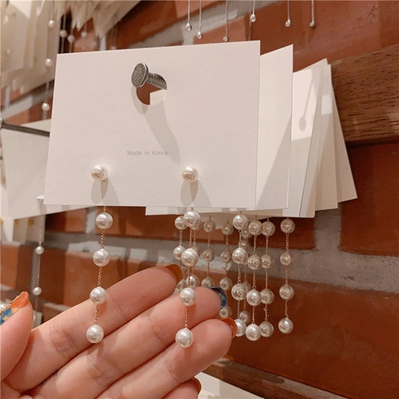 E37#Trend Simulation Pearl Long Earrings Female
