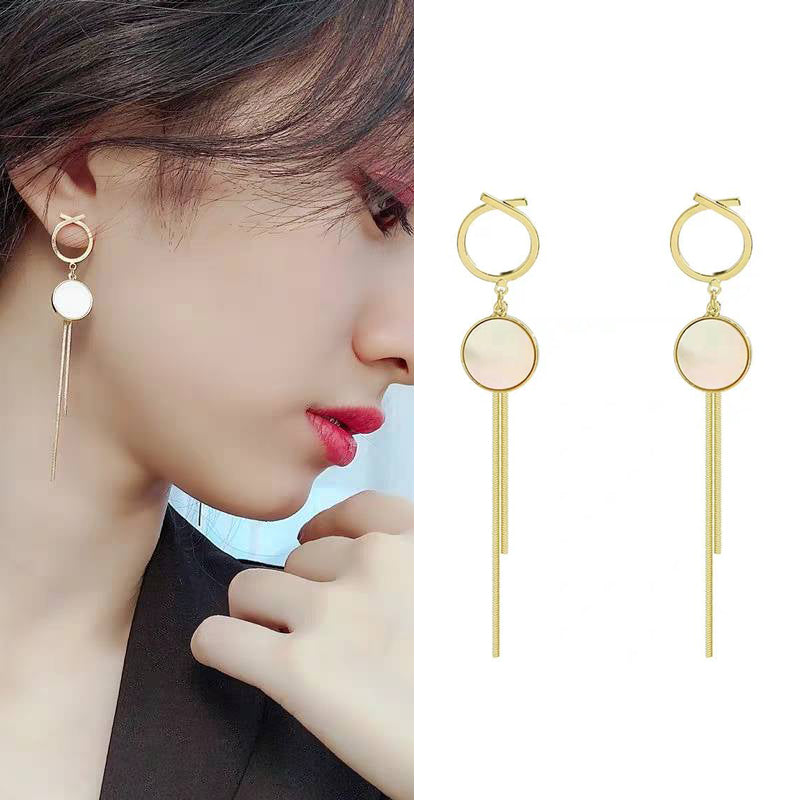 E37#Trend Simulation Pearl Long Earrings Female