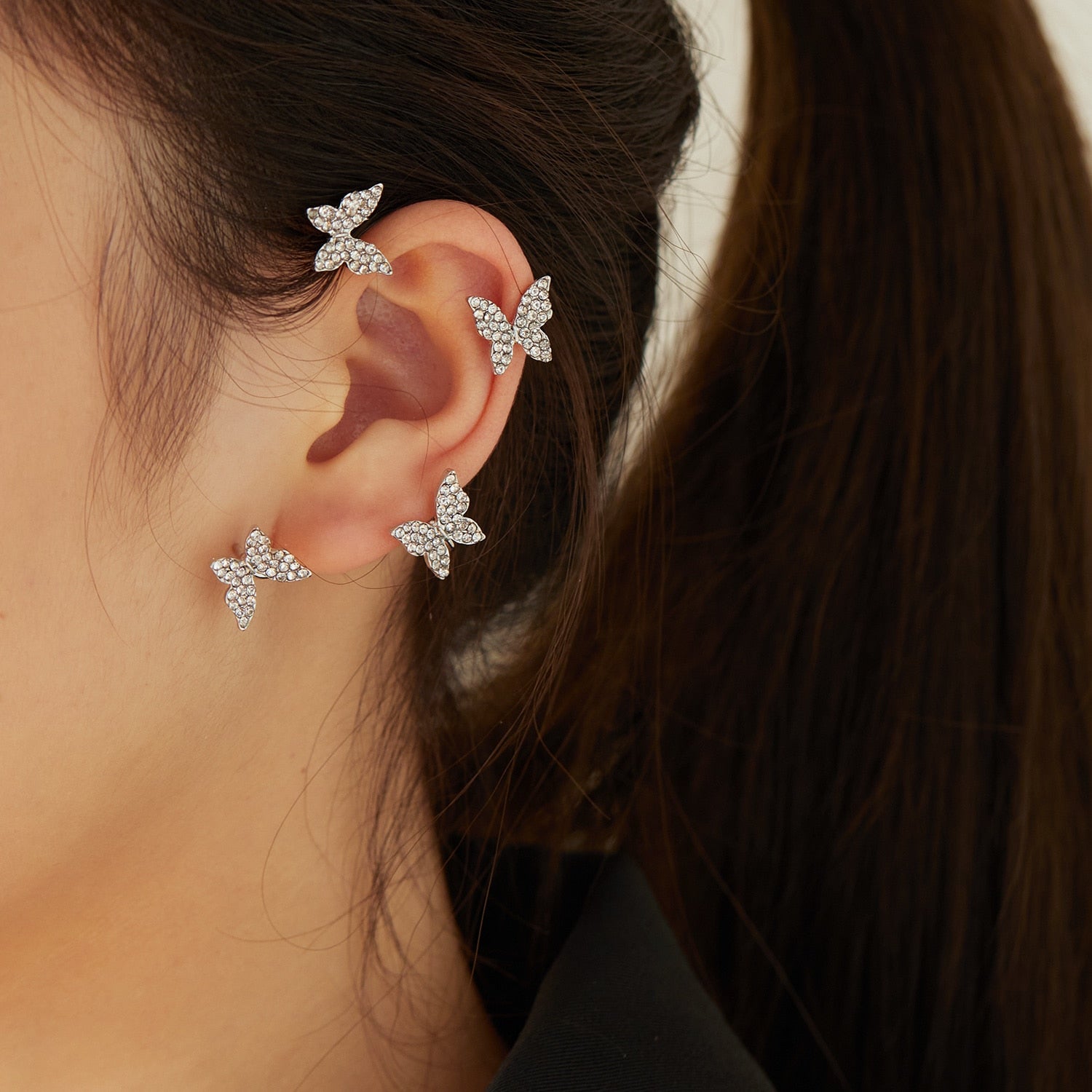 E4#  2022 Fashion Kpop Shiny Zircon Butterfly Clip Earrings Jewelry